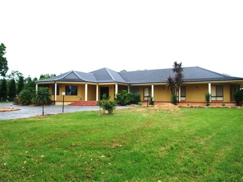 15 Medich Place, Bringelly NSW 2556