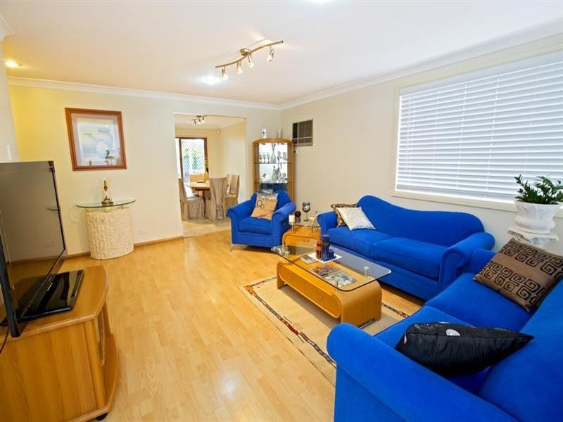 7a Esk Avenue, Green Valley NSW 2168