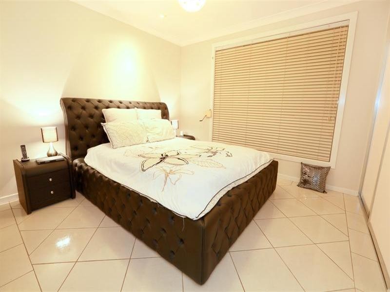 150 Whitford Road, Green Valley NSW 2168