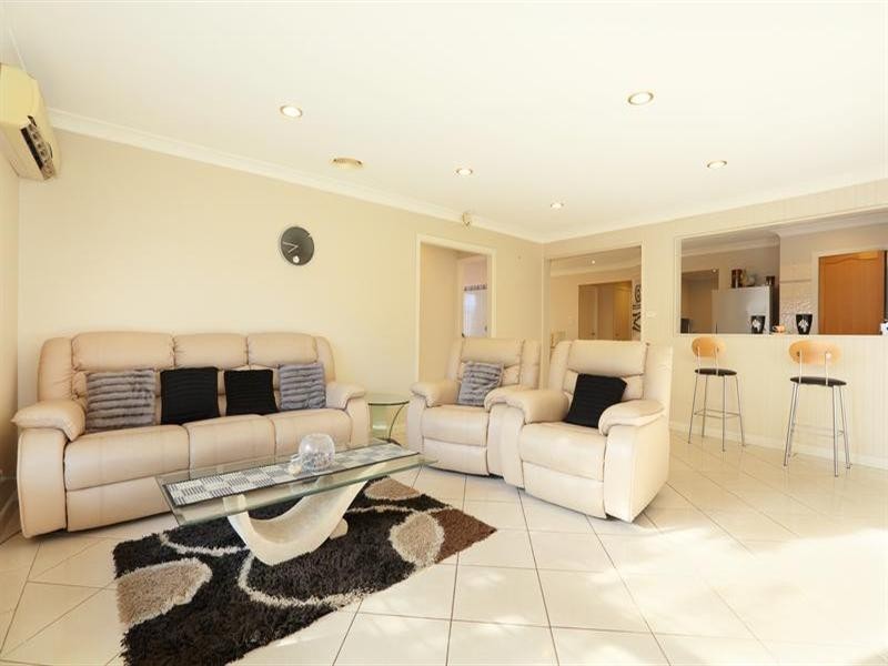 150 Whitford Road, Green Valley NSW 2168