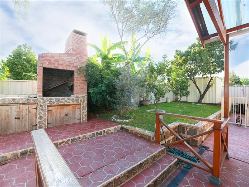 150 Whitford Road, Green Valley NSW 2168