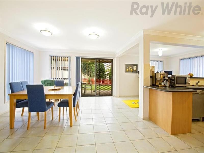 66 Scottsdale Circuit, West Hoxton NSW 2171