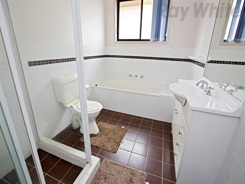 66 Scottsdale Circuit, West Hoxton NSW 2171