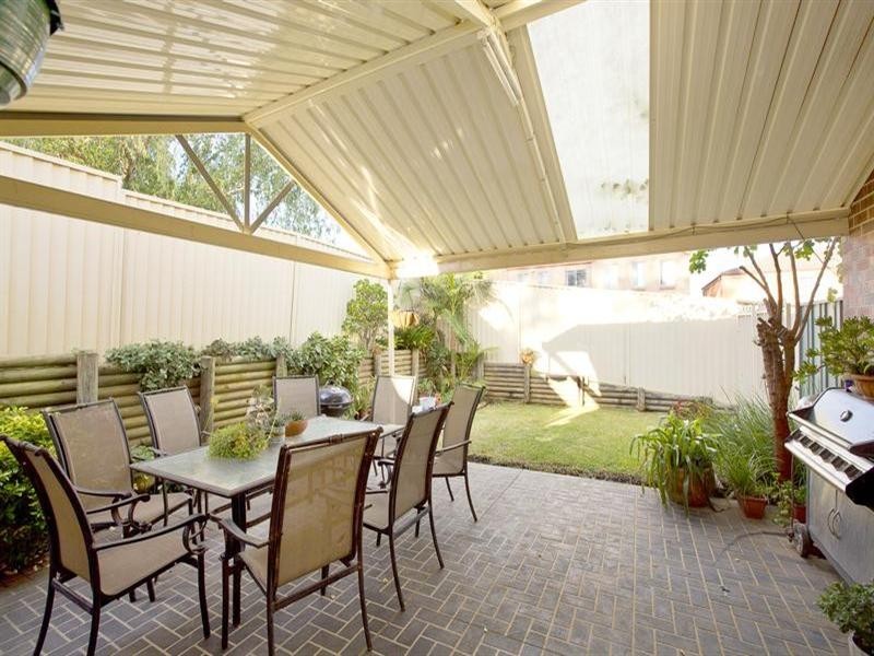 West Hoxton NSW 2171