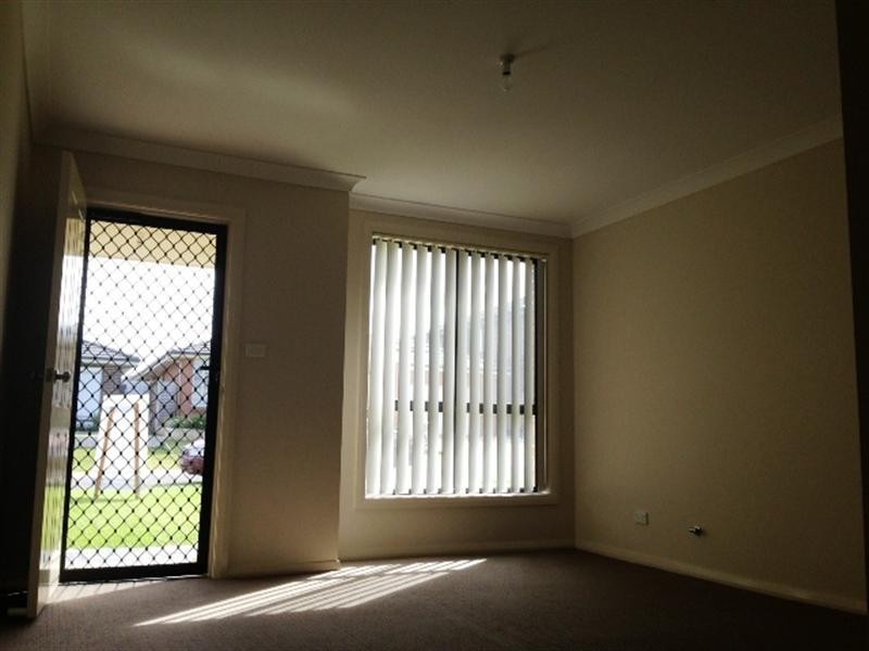 Carnes Hill NSW 2171