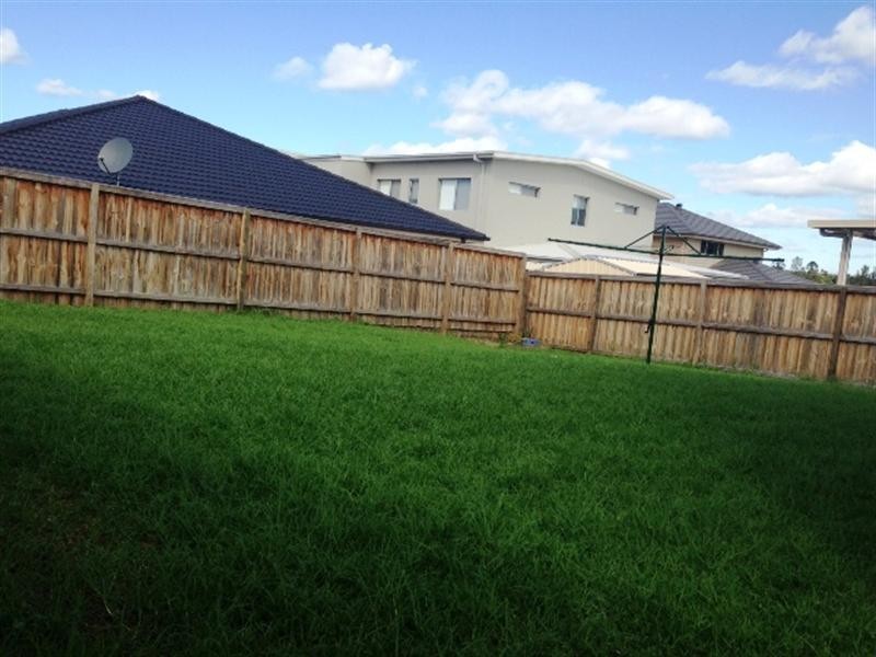 Carnes Hill NSW 2171