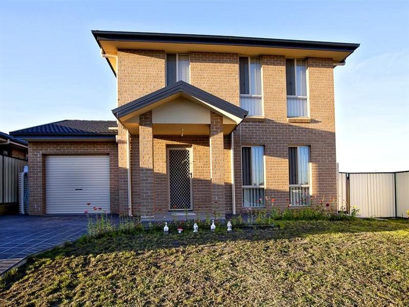 1b Wauchope Road, Carnes Hill NSW 2171