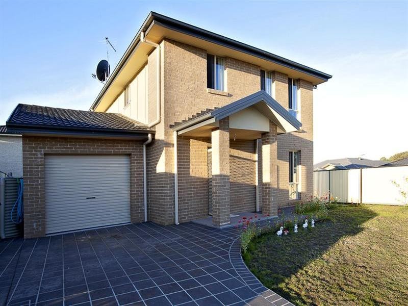 1b Wauchope Road, Carnes Hill NSW 2171