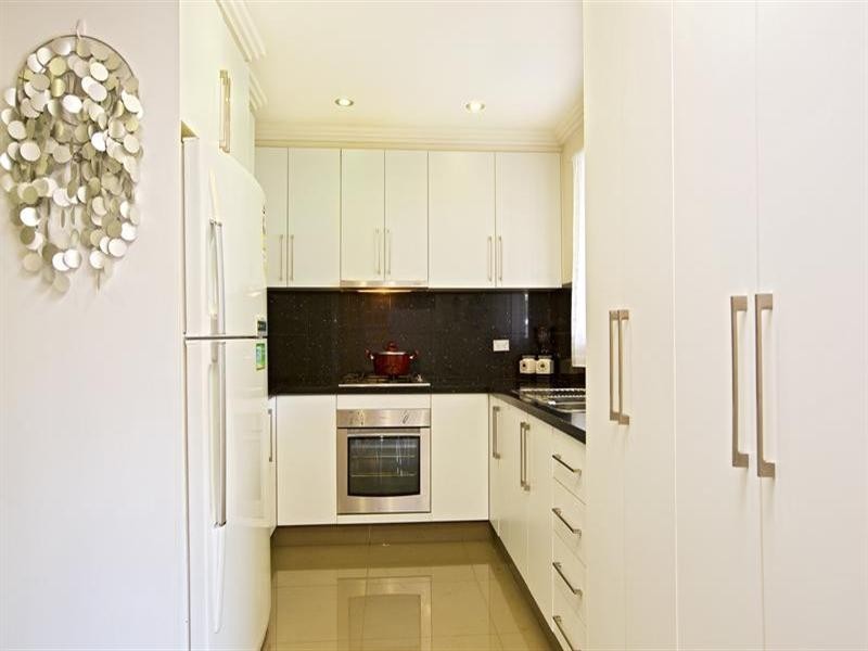 3 Gabo Crescent, Sadleir NSW 2168