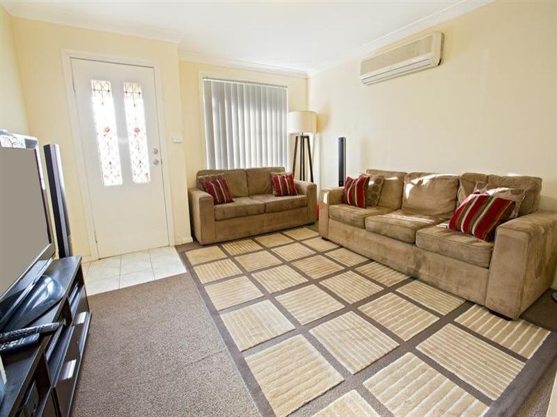 6/6 Plum Close, Casula NSW 2170