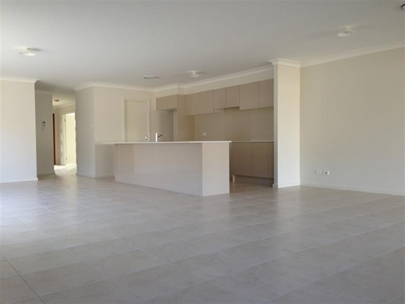 Carnes Hill NSW 2171