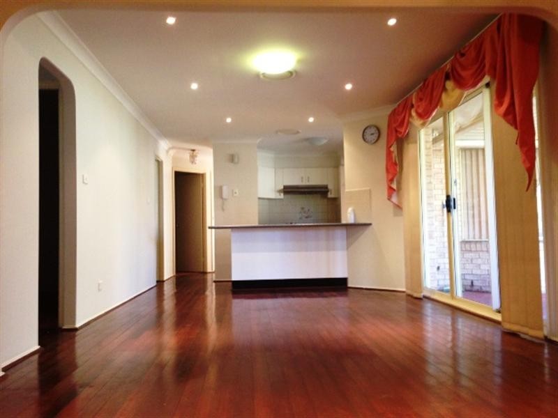 West Hoxton NSW 2171