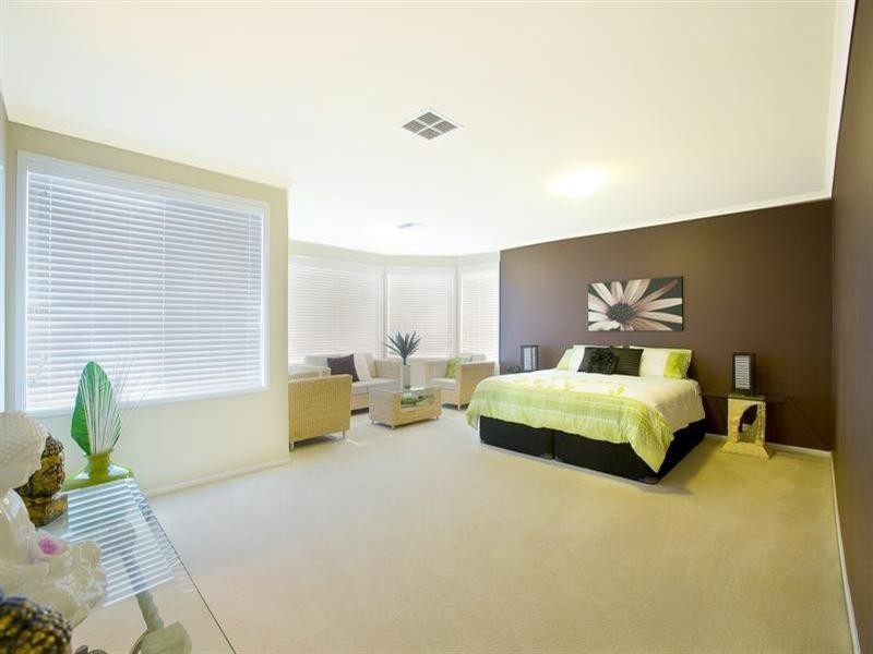 West Hoxton NSW 2171