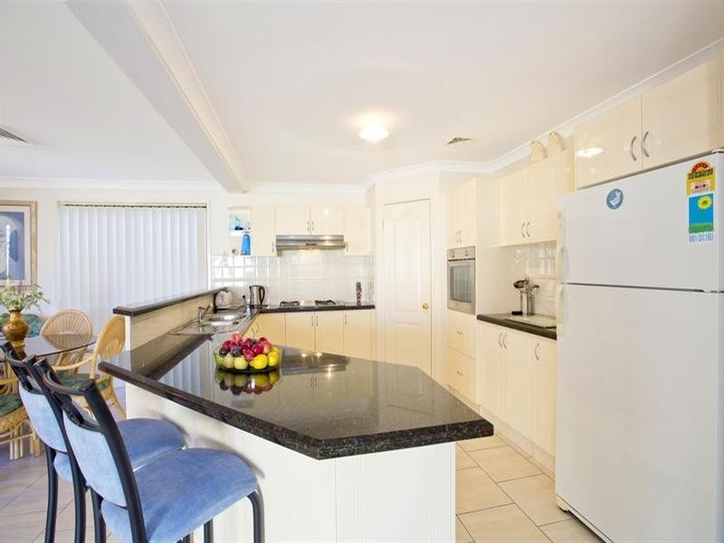 West Hoxton NSW 2171