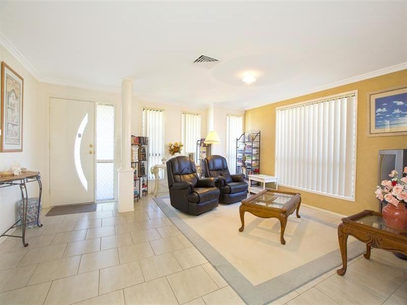 West Hoxton NSW 2171