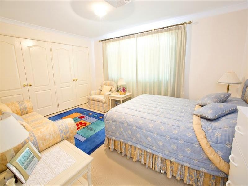 West Hoxton NSW 2171