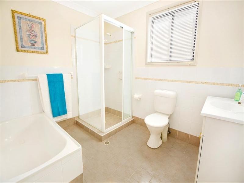 West Hoxton NSW 2171