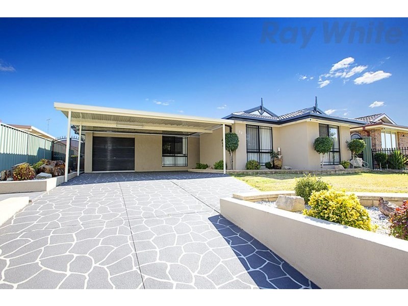 12 Glen Innes Road, Hinchinbrook NSW 2168