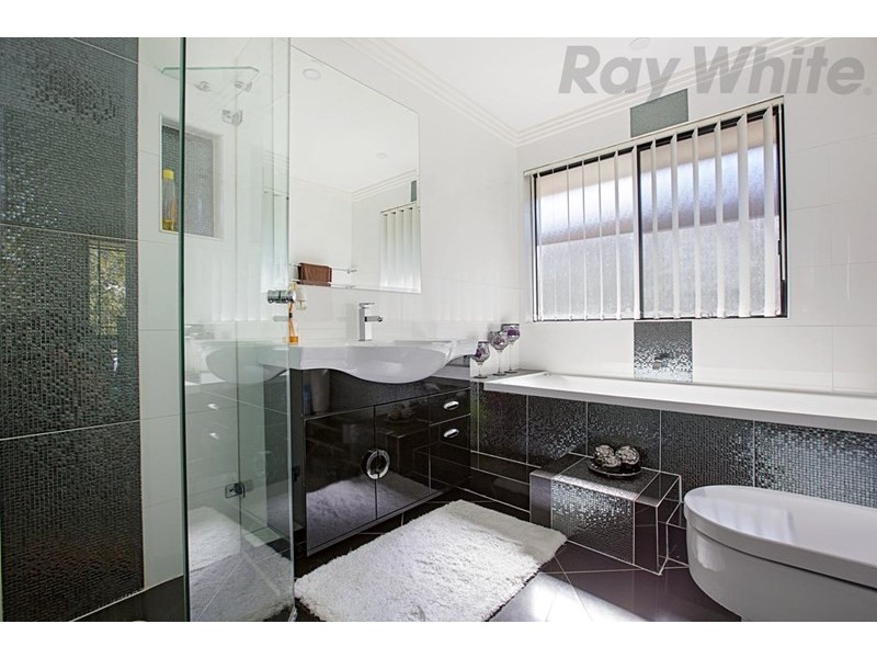 12 Glen Innes Road, Hinchinbrook NSW 2168