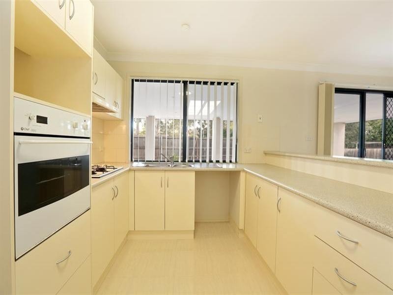 8 Rules Place, Horningsea Park NSW 2171