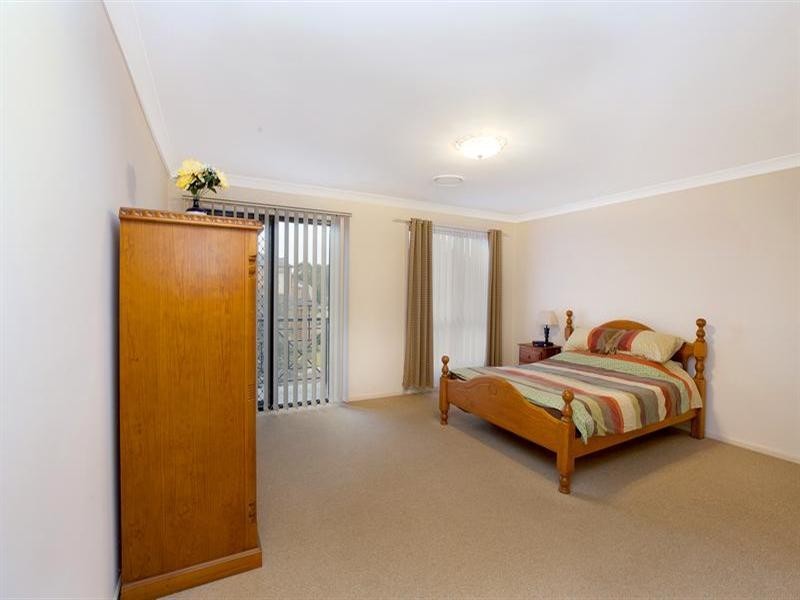 42 Watling Avenue, West Hoxton NSW 2171