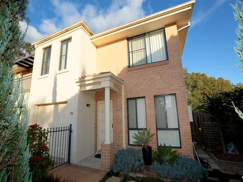 72 Coffs Harbour Avenue, Hoxton Park NSW 2171