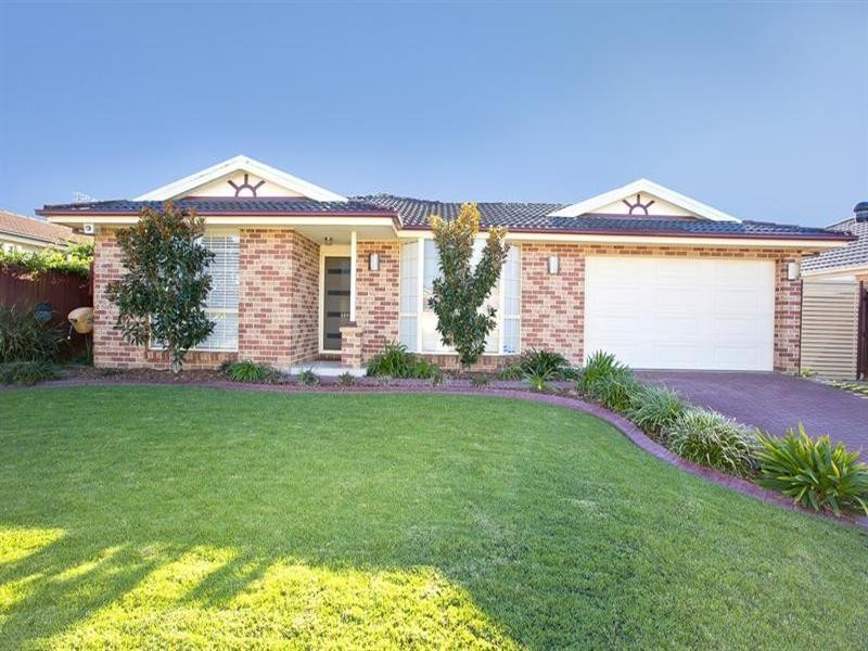 15 Tuross Close, Prestons NSW 2170