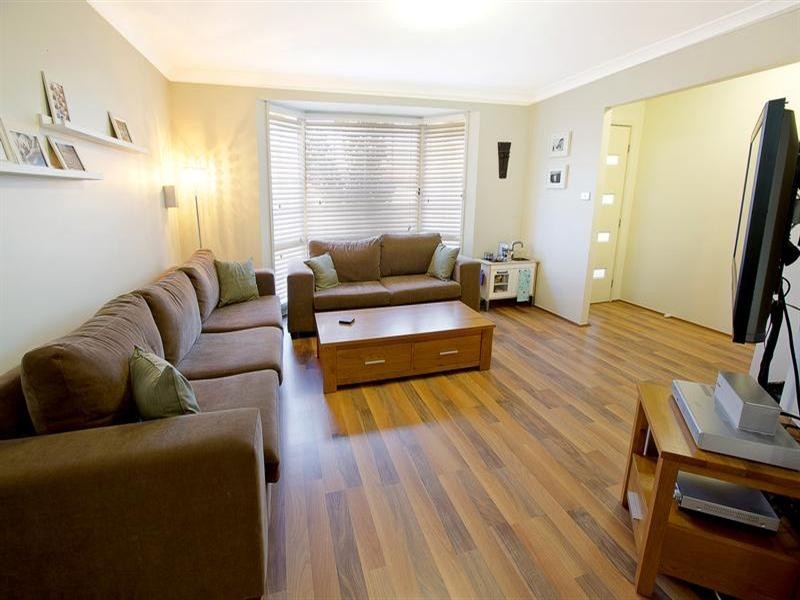 15 Tuross Close, Prestons NSW 2170