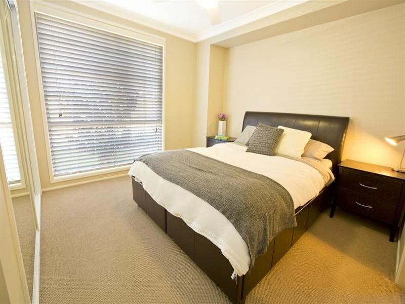 15 Tuross Close, Prestons NSW 2170