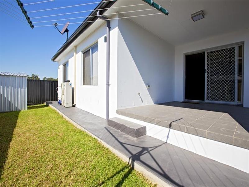 7 Bryant Avenue, Middleton Grange NSW 2171