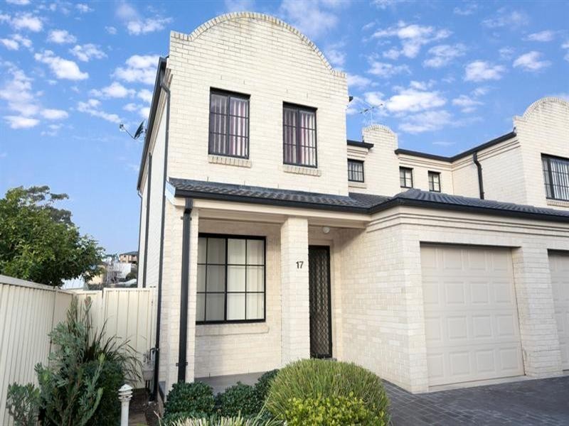 17/46-52 Wattle Road, Casula NSW 2170