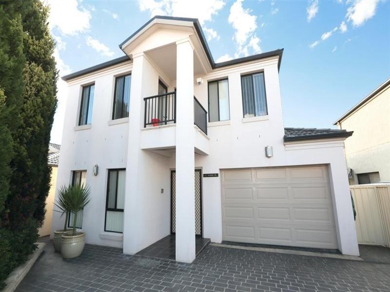 11 Nader Place, Horningsea Park NSW 2171