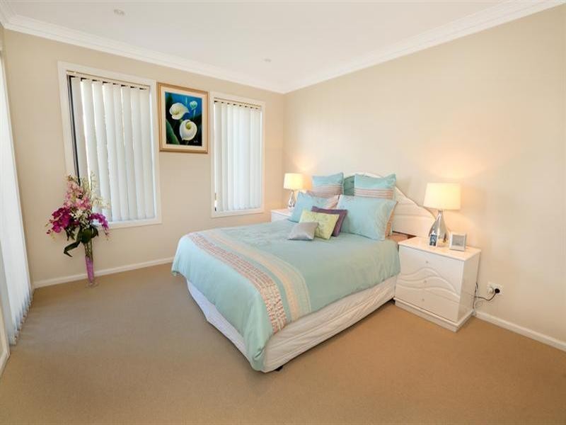 11 Nader Place, Horningsea Park NSW 2171