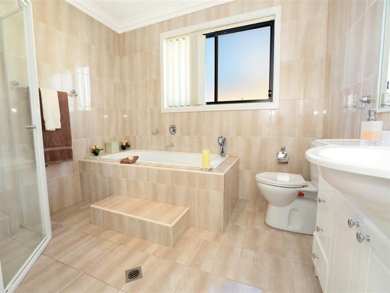 11 Nader Place, Horningsea Park NSW 2171