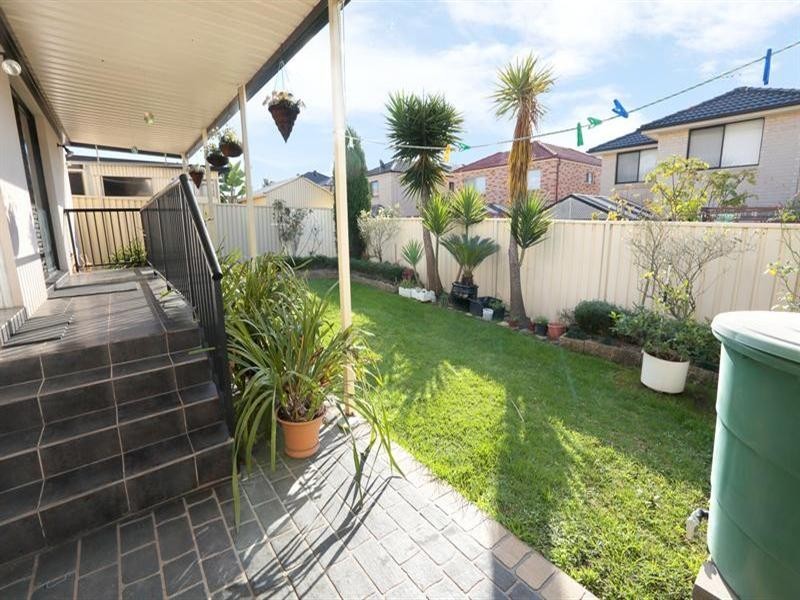 11 Nader Place, Horningsea Park NSW 2171