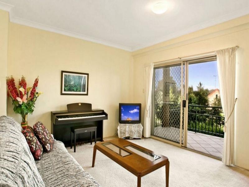 4/247H Burwood Road, Concord NSW 2137