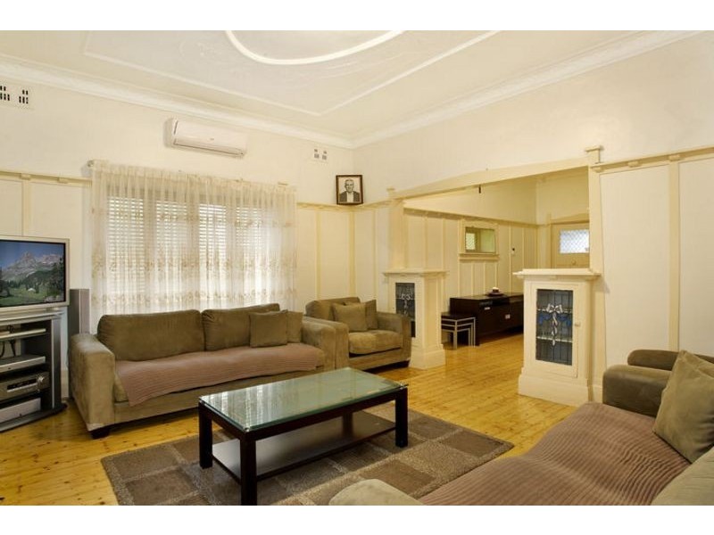 71 Concord Road, Concord NSW 2137