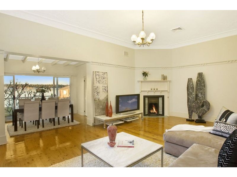 27 Phillips Street, Cabarita NSW 2137