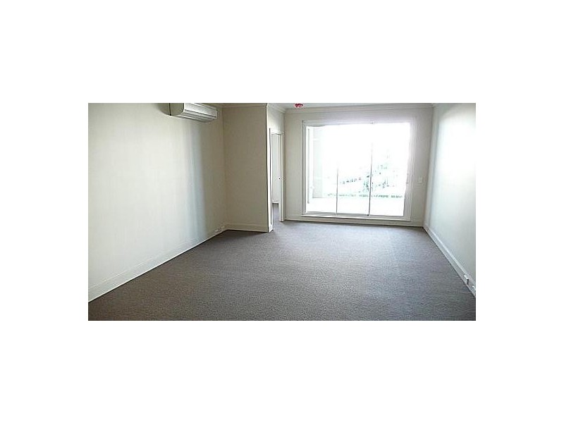 32/68 Village Drive, Breakfast Point NSW 2137