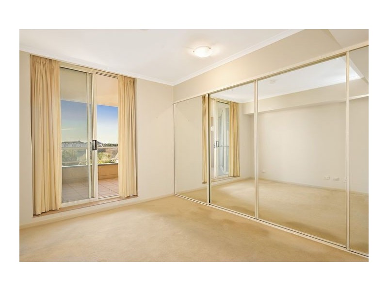 18/162E Burwood Road, Concord NSW 2137