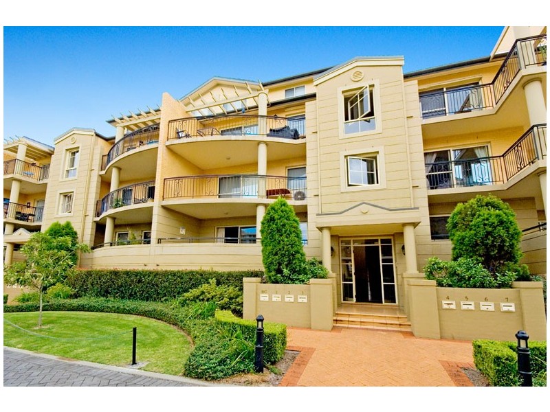 2/1 Bradley Place, Liberty Grove NSW 2138