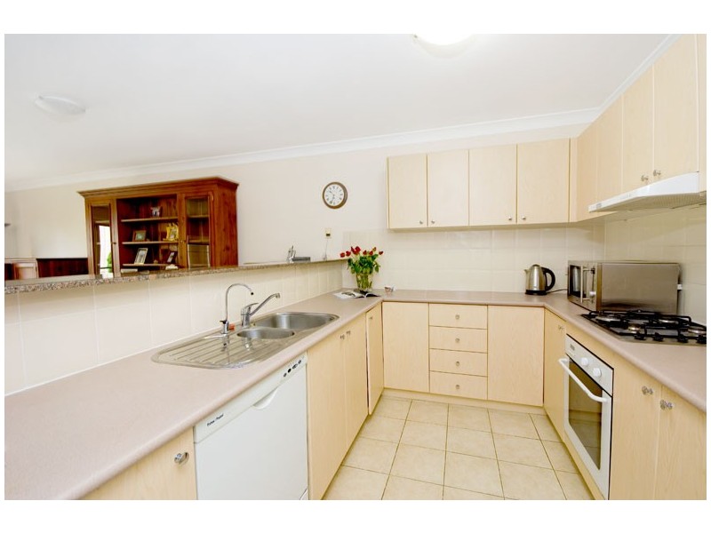 2/1 Bradley Place, Liberty Grove NSW 2138