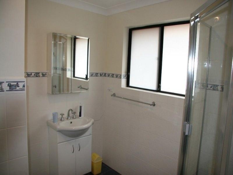 1/18 Kings Road, Five Dock NSW 2046