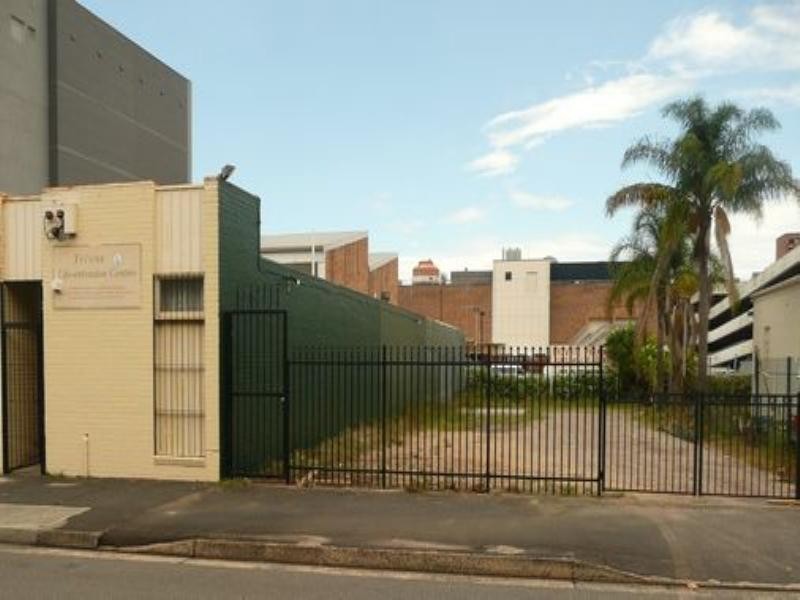 91 Donnison Street, Gosford NSW 2250