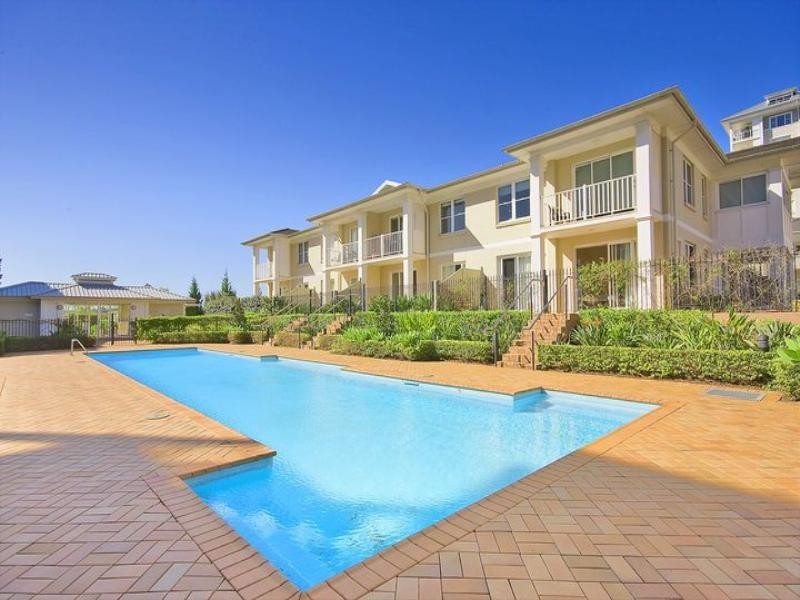 11/6 Woodlands Avenue, Breakfast Point NSW 2137