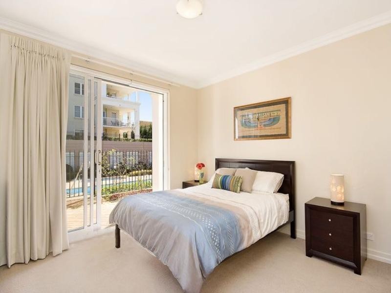 11/6 Woodlands Avenue, Breakfast Point NSW 2137