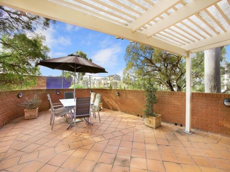 17A Tennyson Road, Mortlake NSW 2137