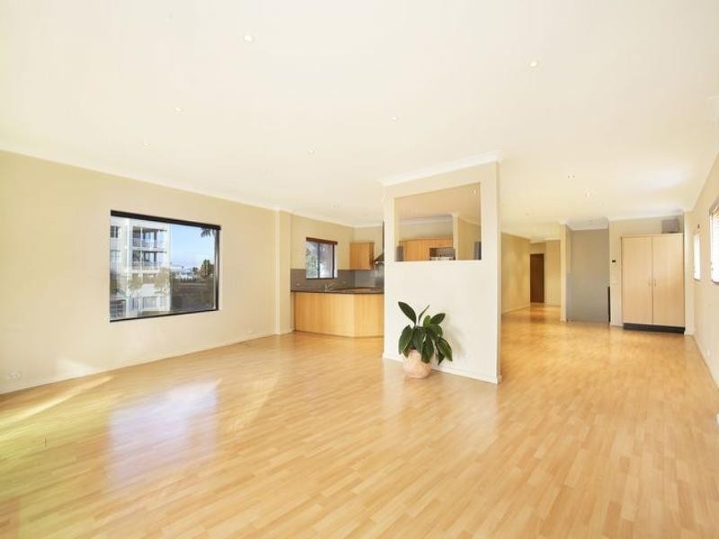 17A Tennyson Road, Mortlake NSW 2137