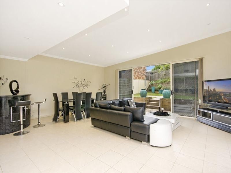 10 Cropley Street, Rhodes NSW 2138