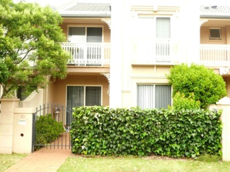 20 Charlton Drive, Liberty Grove NSW 2138